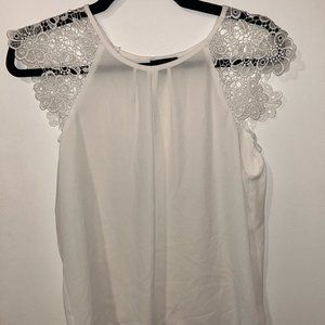Fate White Lace Short Sleeve Blouse